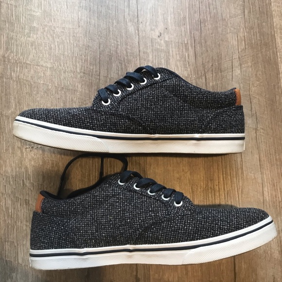 VANS SNEAKERS SIZE 6 - Picture 5 of 6